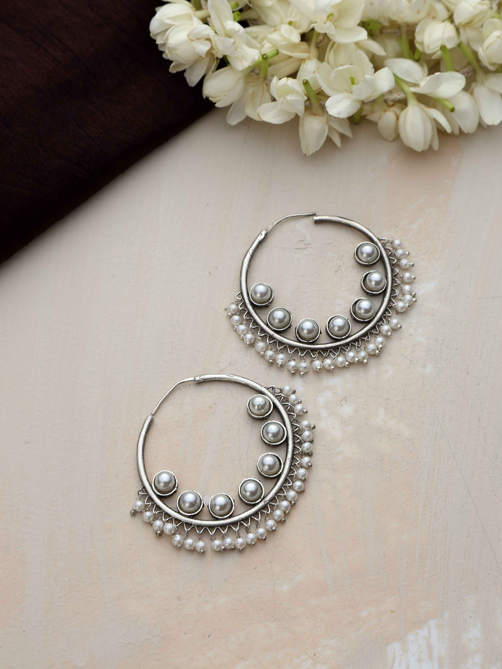trueBrowns Silver Tone Pearl Hoop Earrings - Distacart