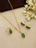 trueBrowns Gold Tone Green Stone Pendant Set