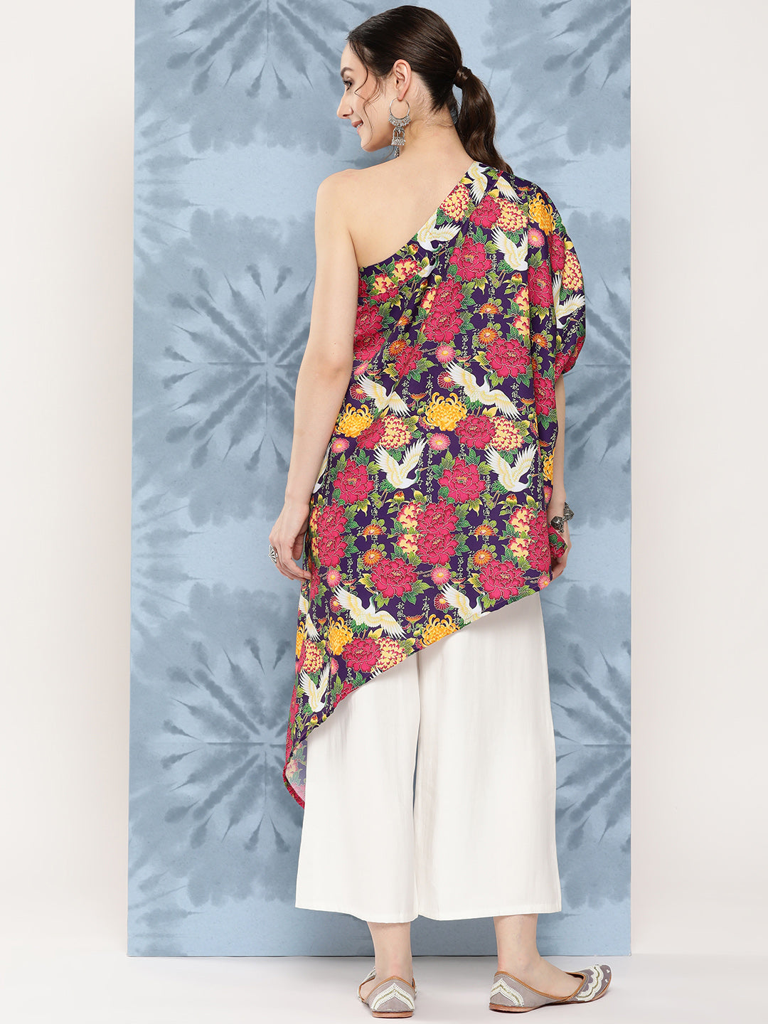 InWeave Women's Navy Bird Japanese Art Oneshoulder Top