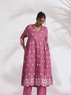 trueBrowns Pink Cotton Floral Embroidered Flared Kurta Set - Distacart