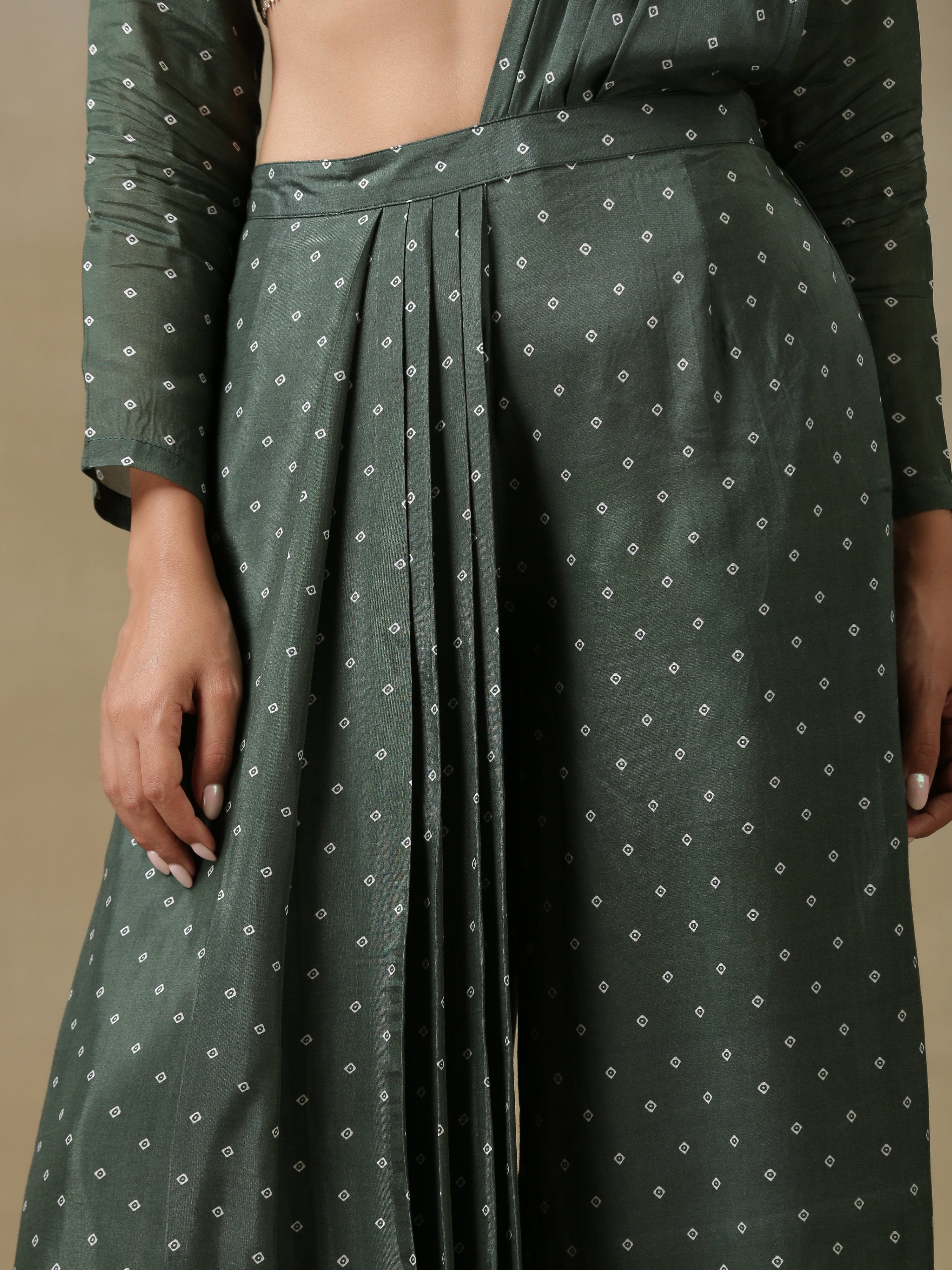 trueBrowns Dark Green Bandhani Printed Silk Palazzo Stitched Saree