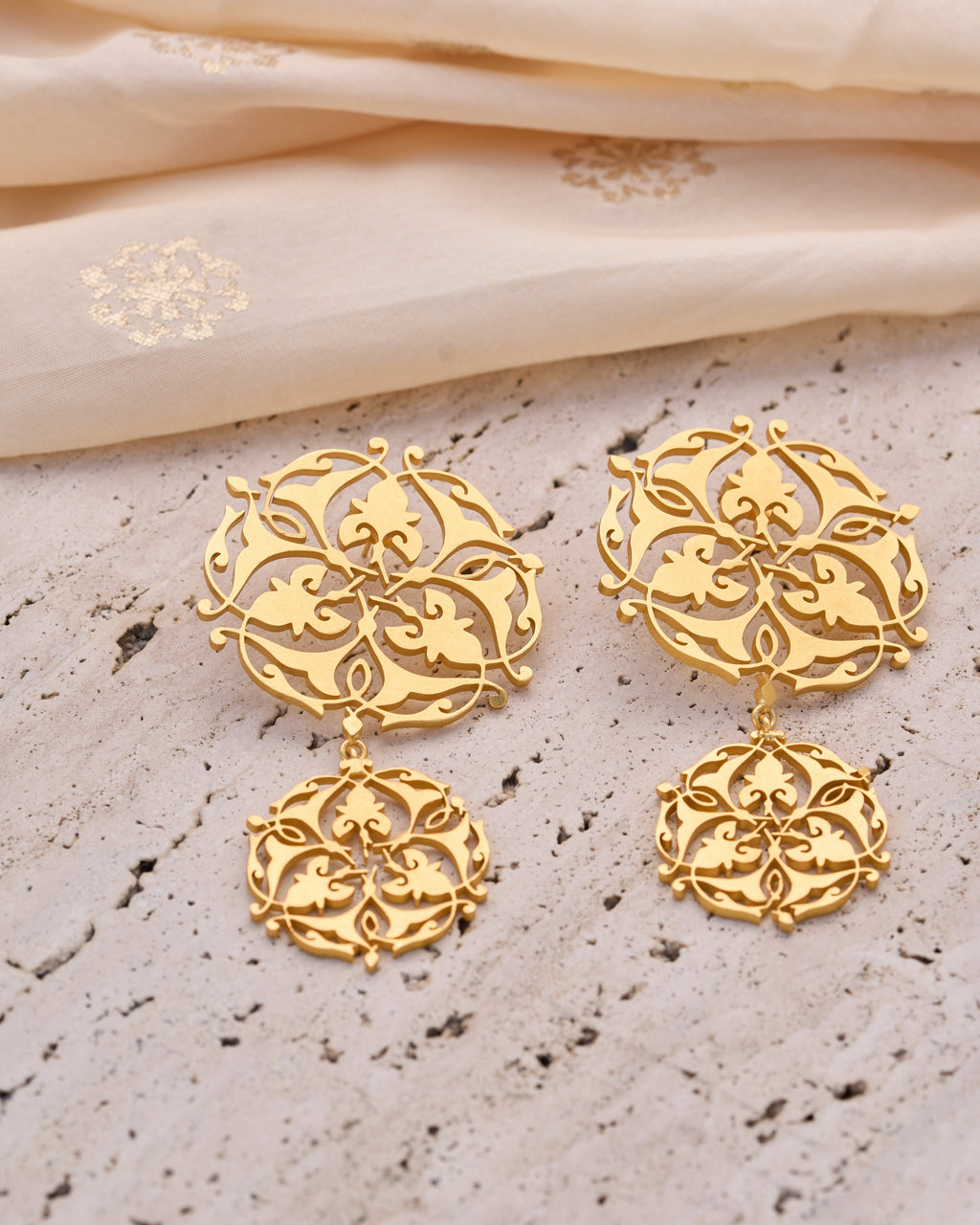 trueBrowns Gold-Polished Circle Drop Earrings - Distacart