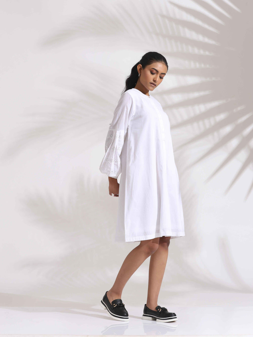 trueBrowns White Cotton Schiffli Short Dress - Distacart