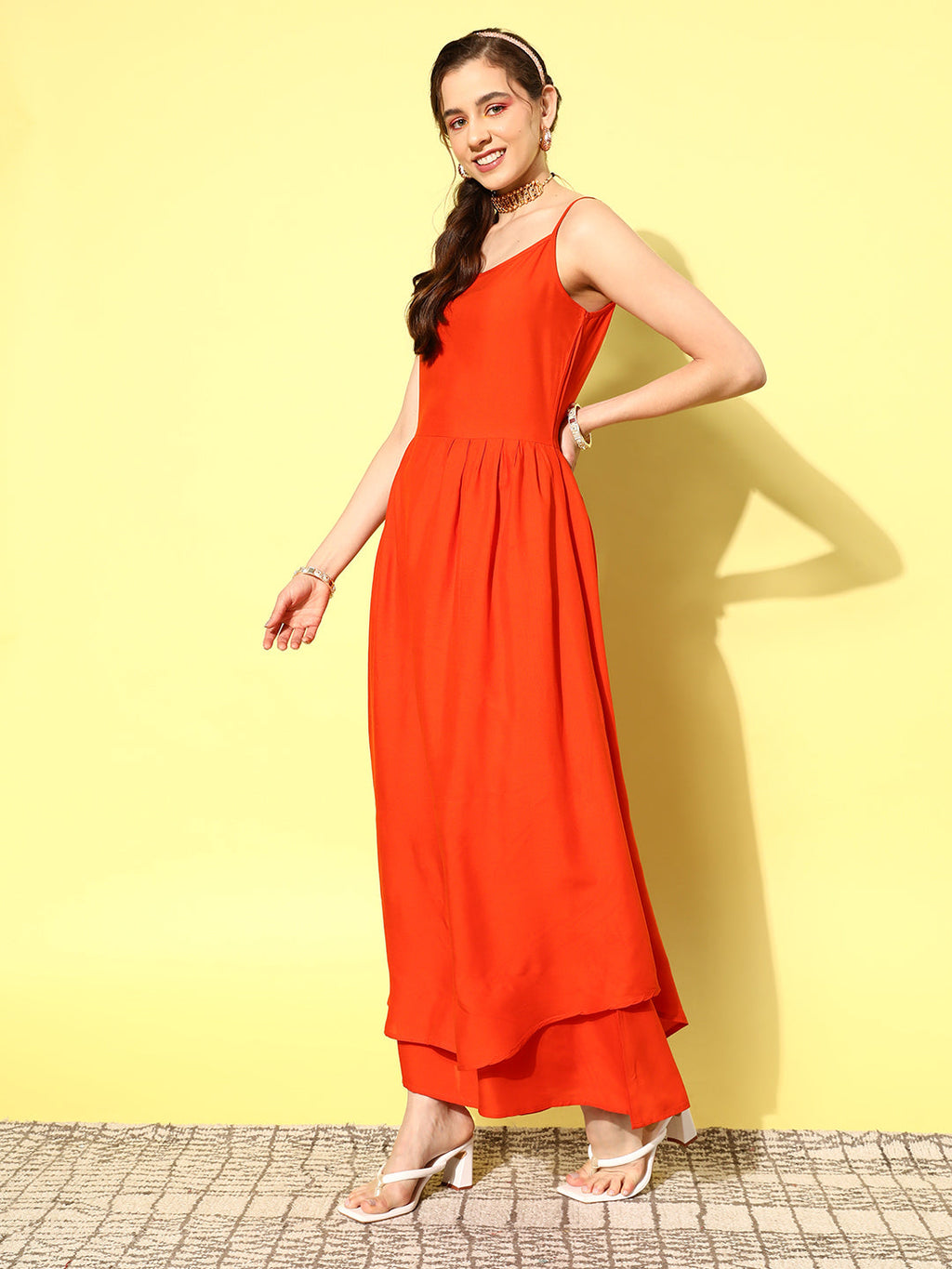 InWeave Women's Orange Strappy Set W Green Organza Cape