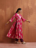 trueBrowns Pink Metallic Flared Anarkali Kurta Set - Distacart