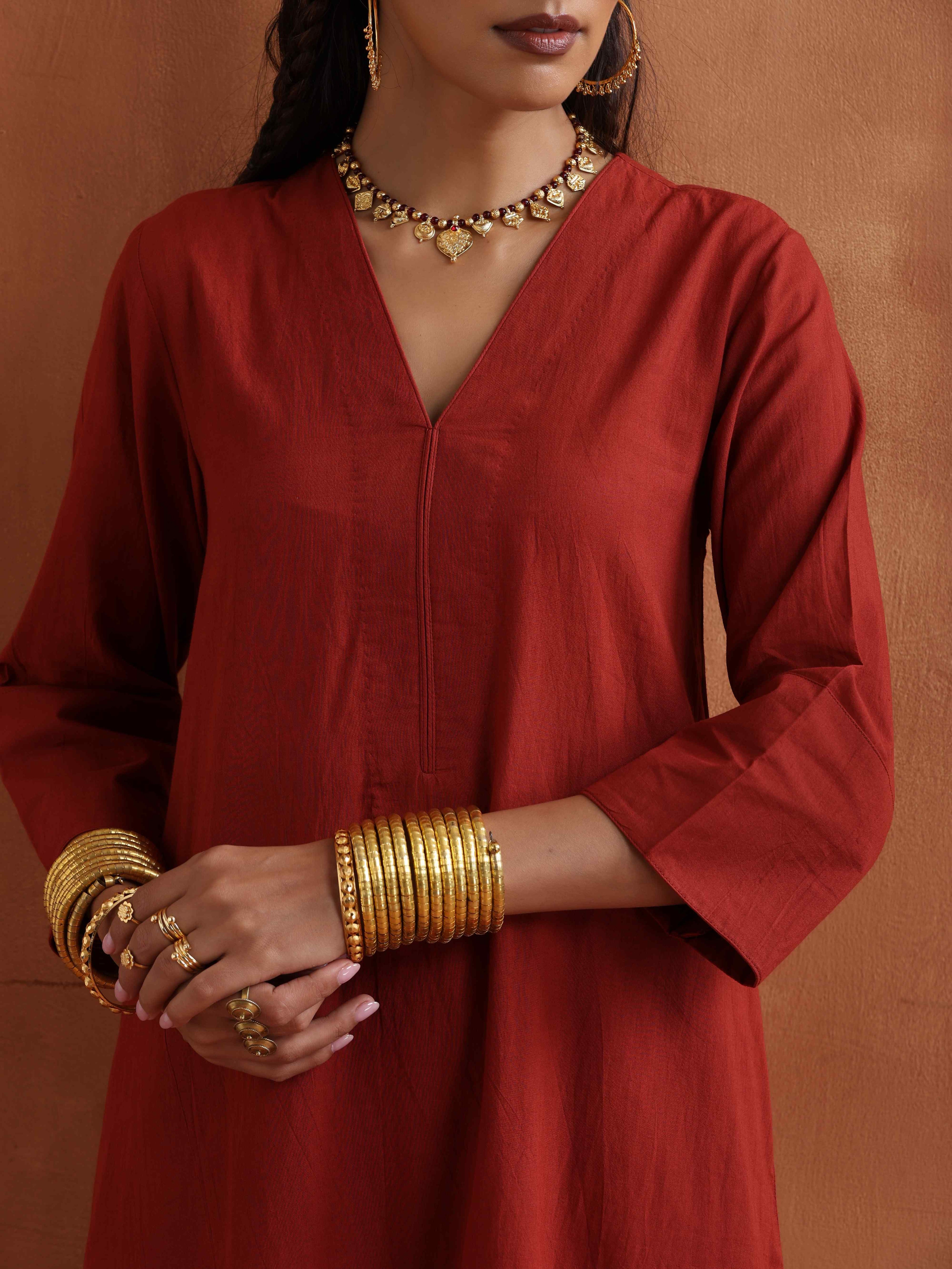 trueBrowns Rust Metallic Straight Kurta Set - Distacart