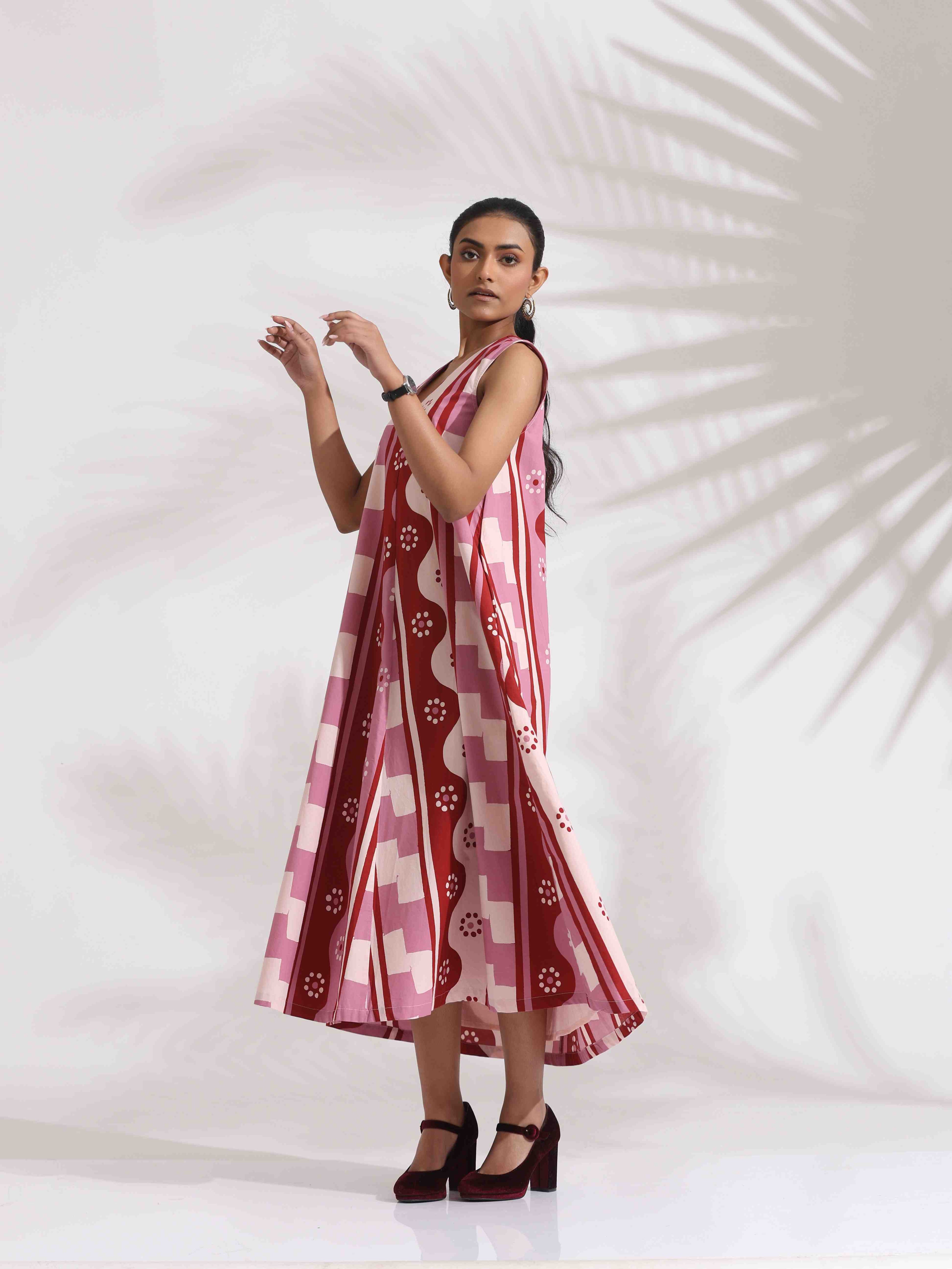 trueBrowns Pink Cotton Abstract Print Dress - Distacart