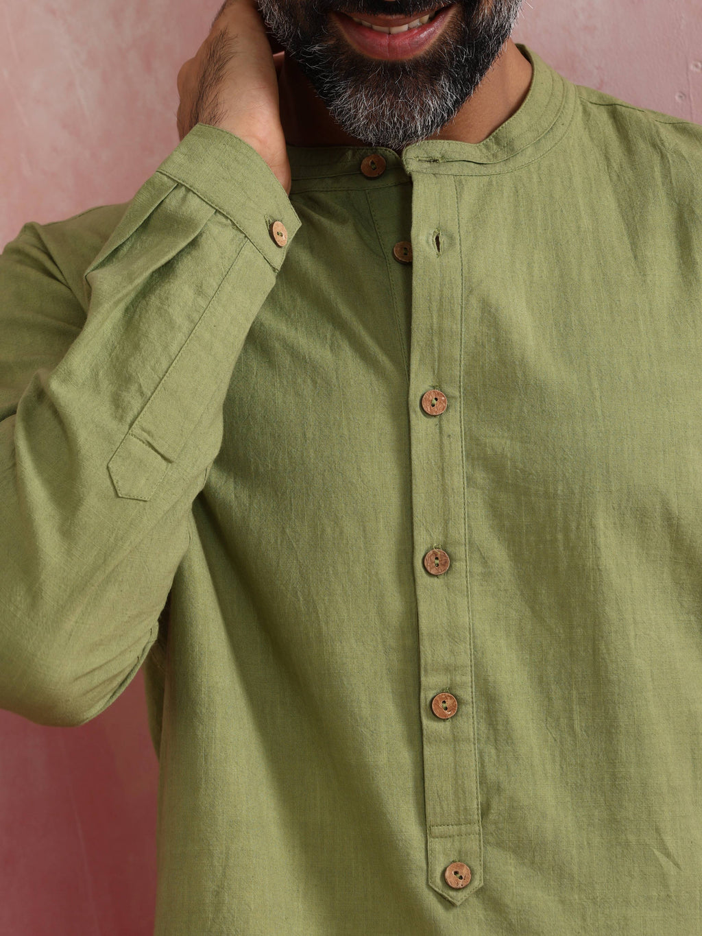 trueBrowns Men's Pista Green Cotton Mandarin Collar Stylized Kurta