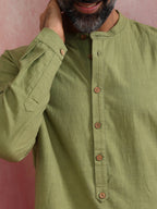 trueBrowns Men's Pista Green Cotton Mandarin Collar Stylized Kurta