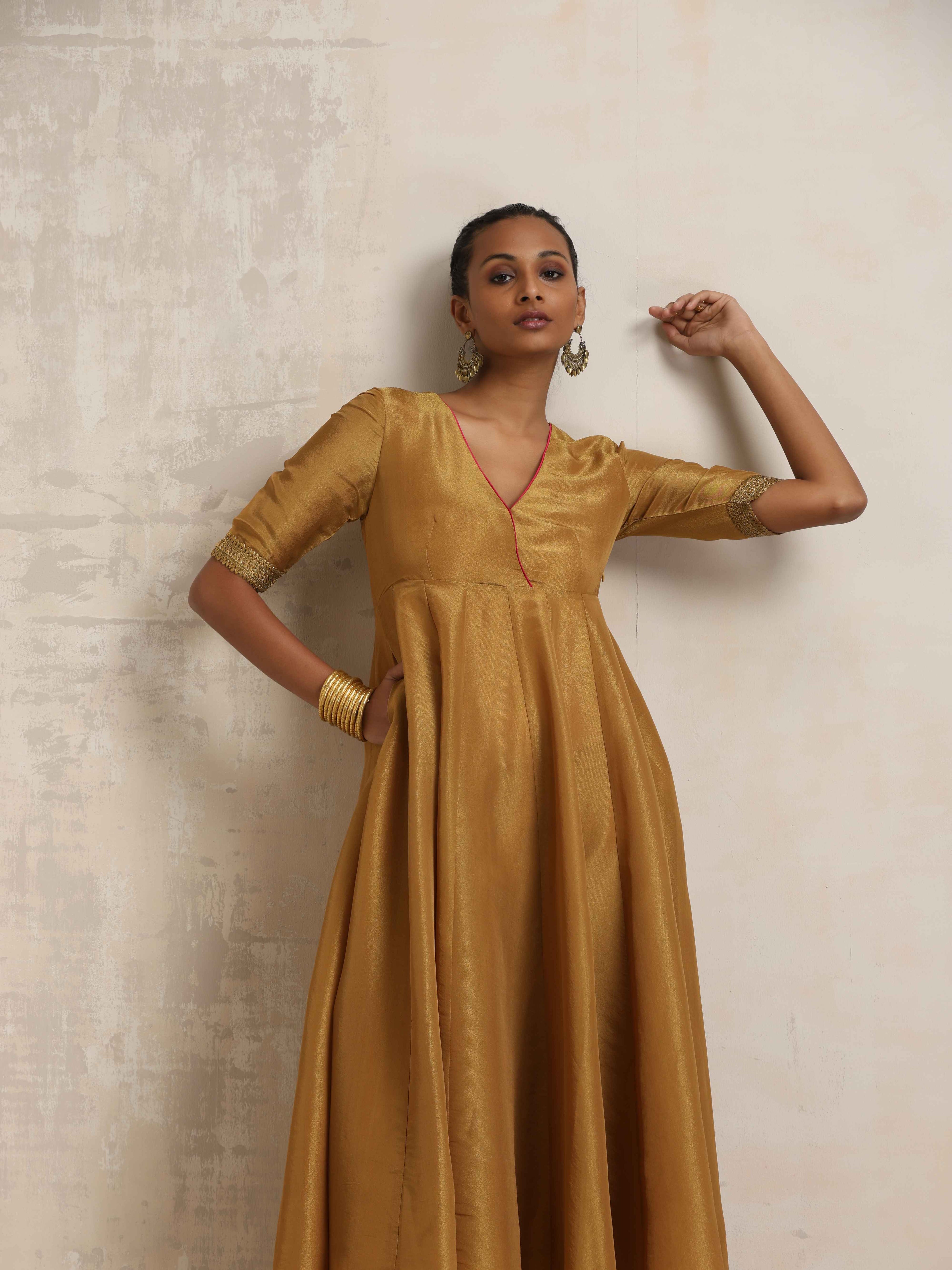 trueBrowns Gold Tissue Flared Anarkali Kurta Set - Distacart