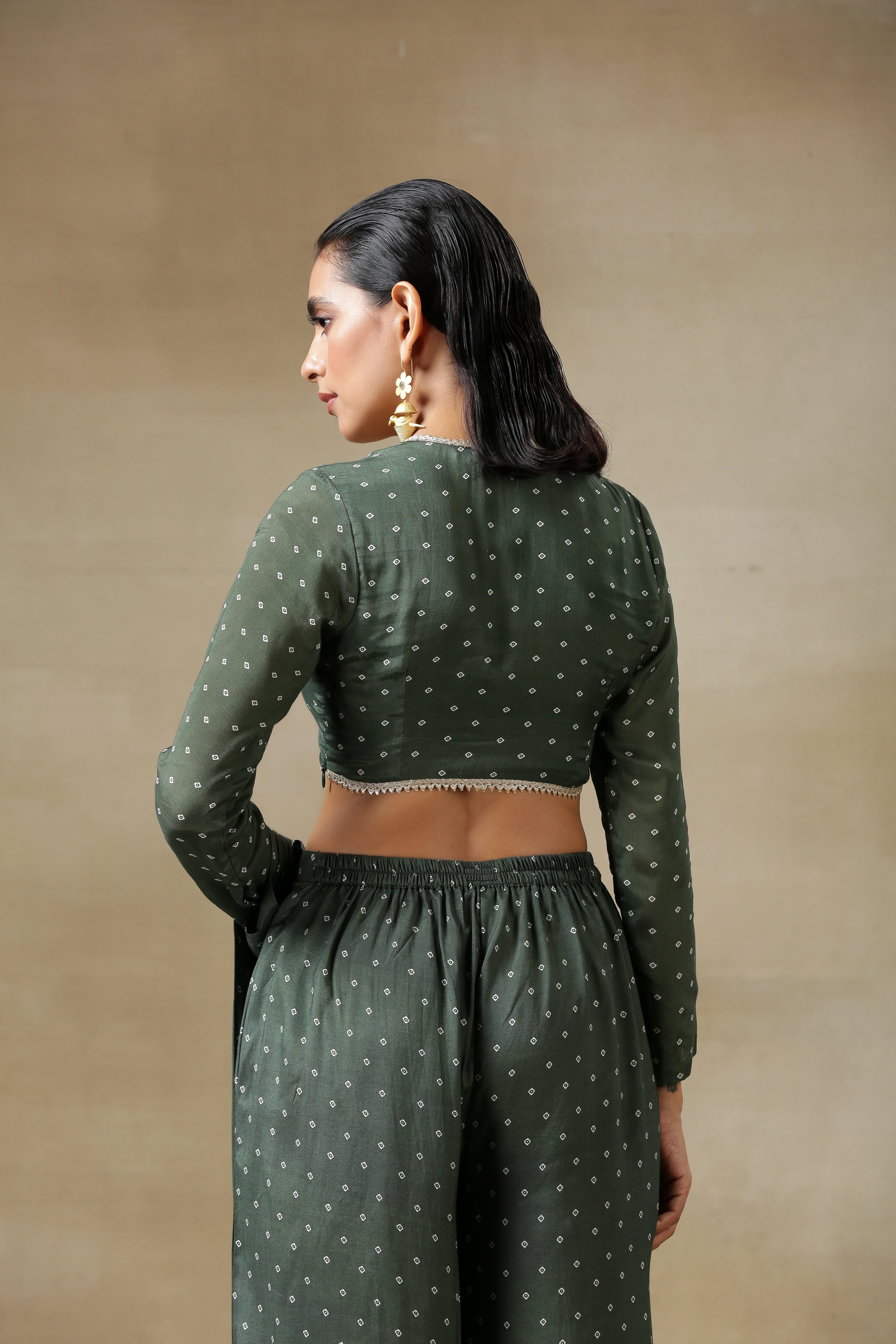 trueBrowns Dark Green Bandhani Printed Silk Full Sleeve Blouse