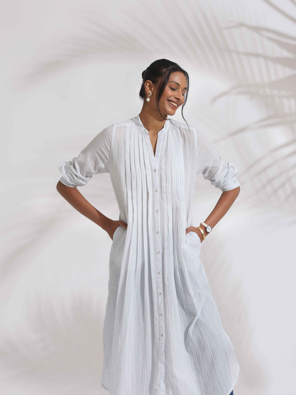 trueBrowns White Cotton Stripe Pleated Shirt Kurta Set - Distacart