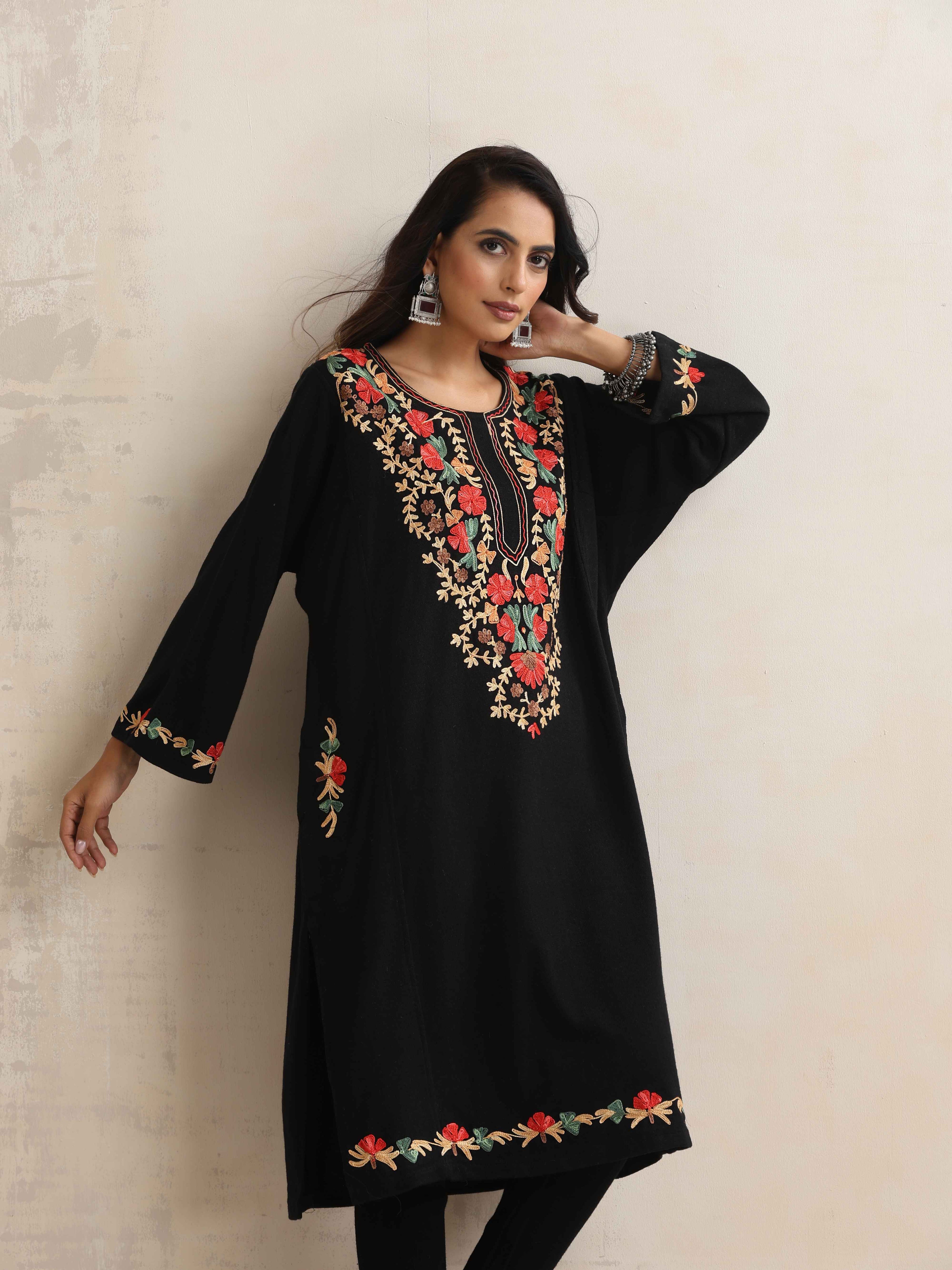 trueBrowns Black Kashmiri Embroidered Woollen Phiran Kurta - Distacart
