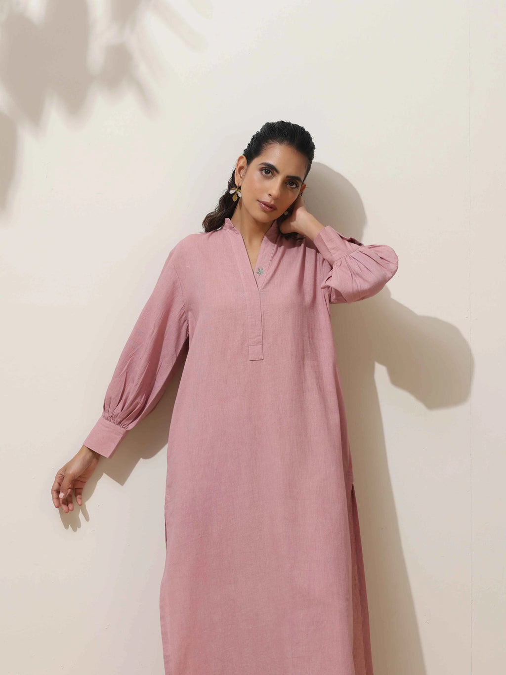 trueBrowns Pink Cotton Linen Kurta Pant Set - Distacart