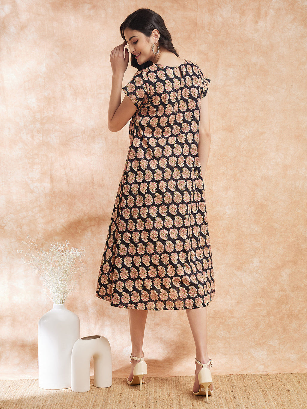 InWeave Women's Black Small Paisley Kalamkari A Line Dress - Distacart