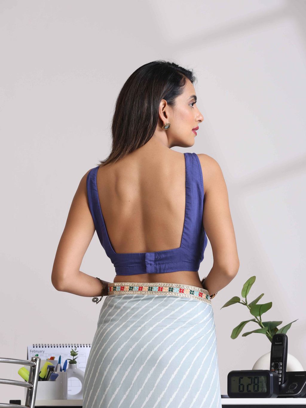 trueBrowns Blue Muslin Solid Sleeveless Blouse