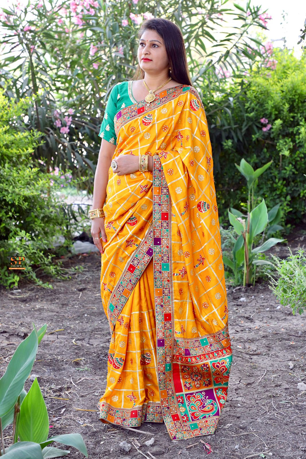 Lorenvalley Fashion Premium Yellow Dola Silk Embroidery and Diamond work with Jacquard Lace Border Saree - Distacart