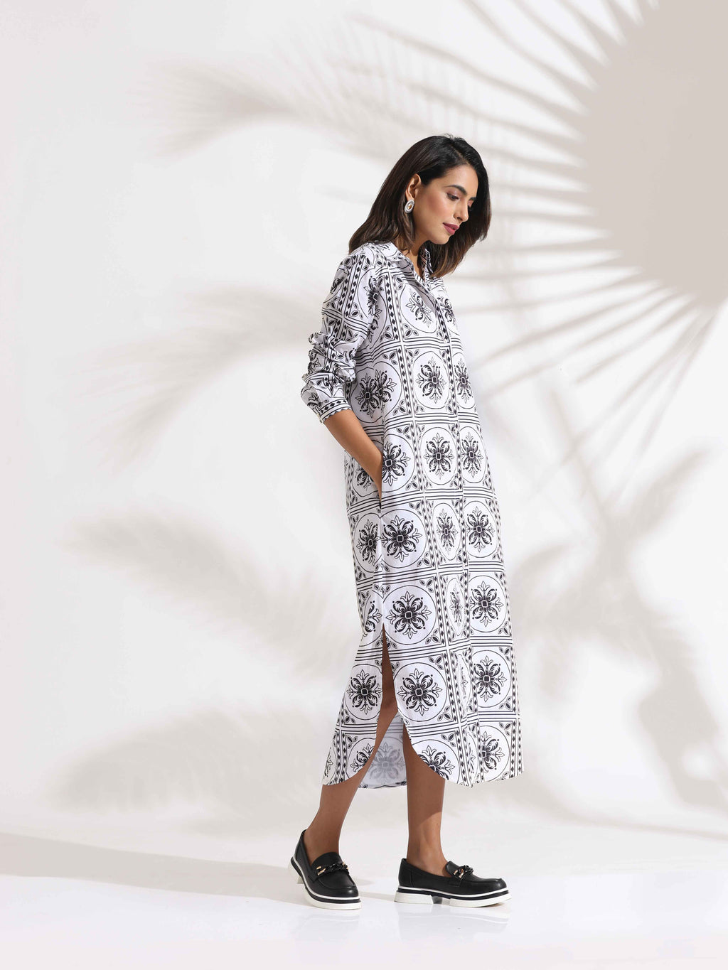 trueBrowns White Cotton Print Shirt Dress - Distacart