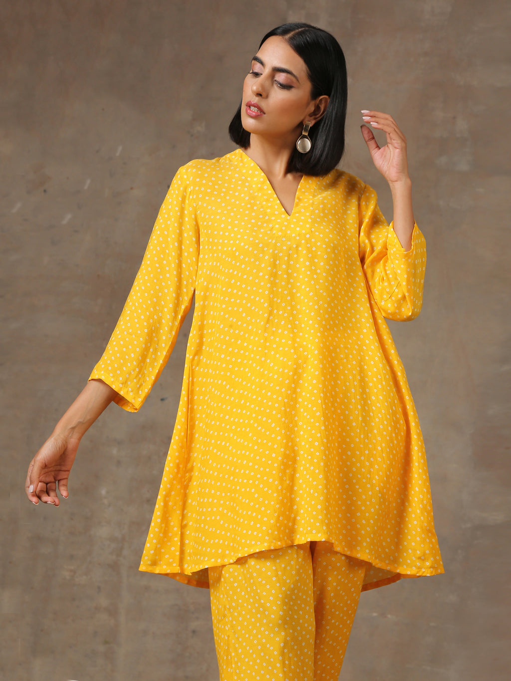trueBrowns Yellow Bandhani Flare Printed Silk Co-Ord Set | Relove - Distacart