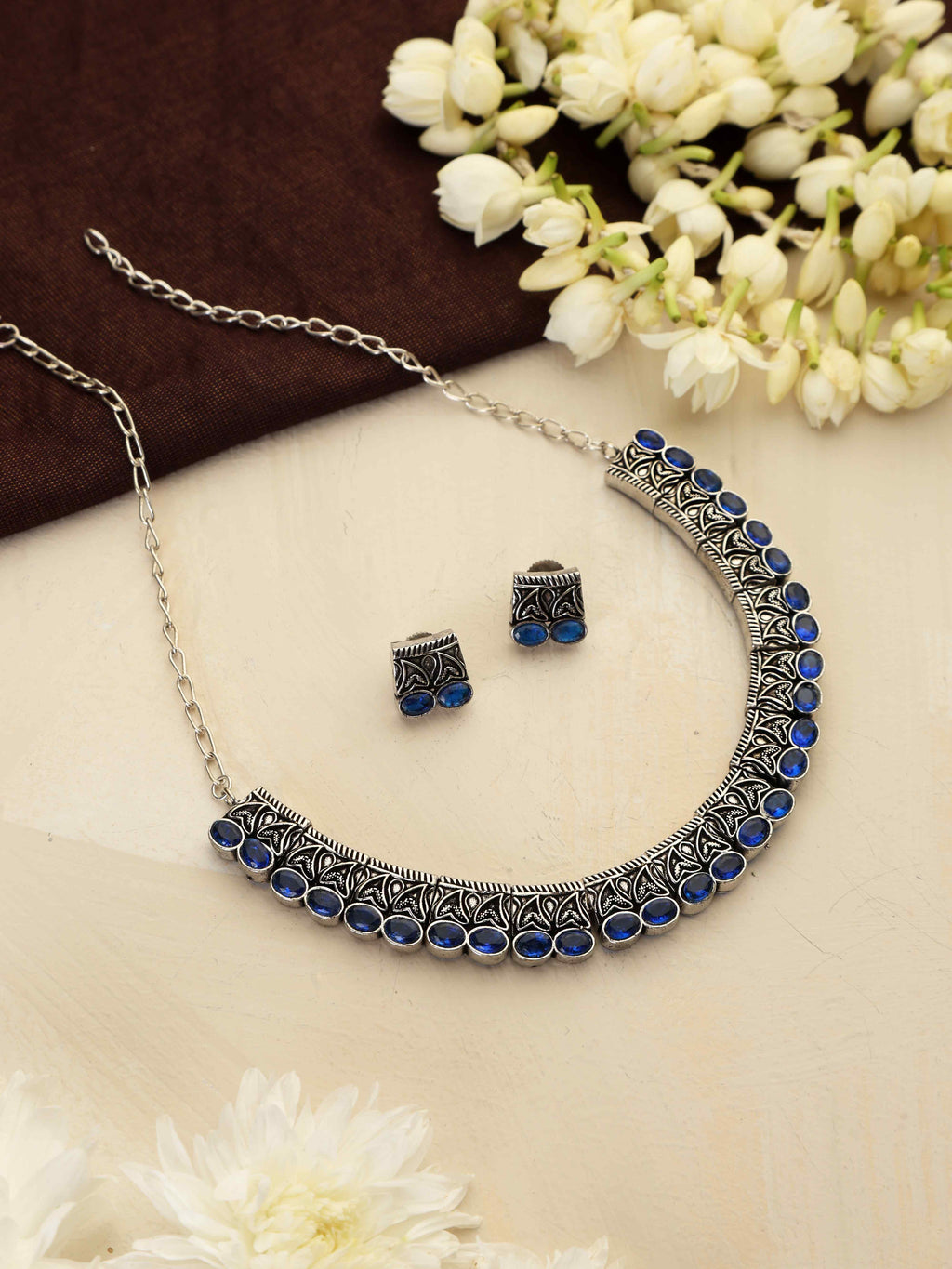 trueBrowns Silver Tone Beaded Necklace Set
