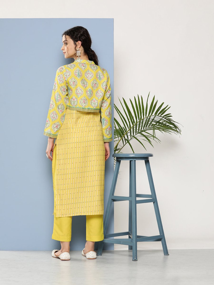 Ahalyaa Women Yellow Floral Printed Kurta with Trousers & Jacket