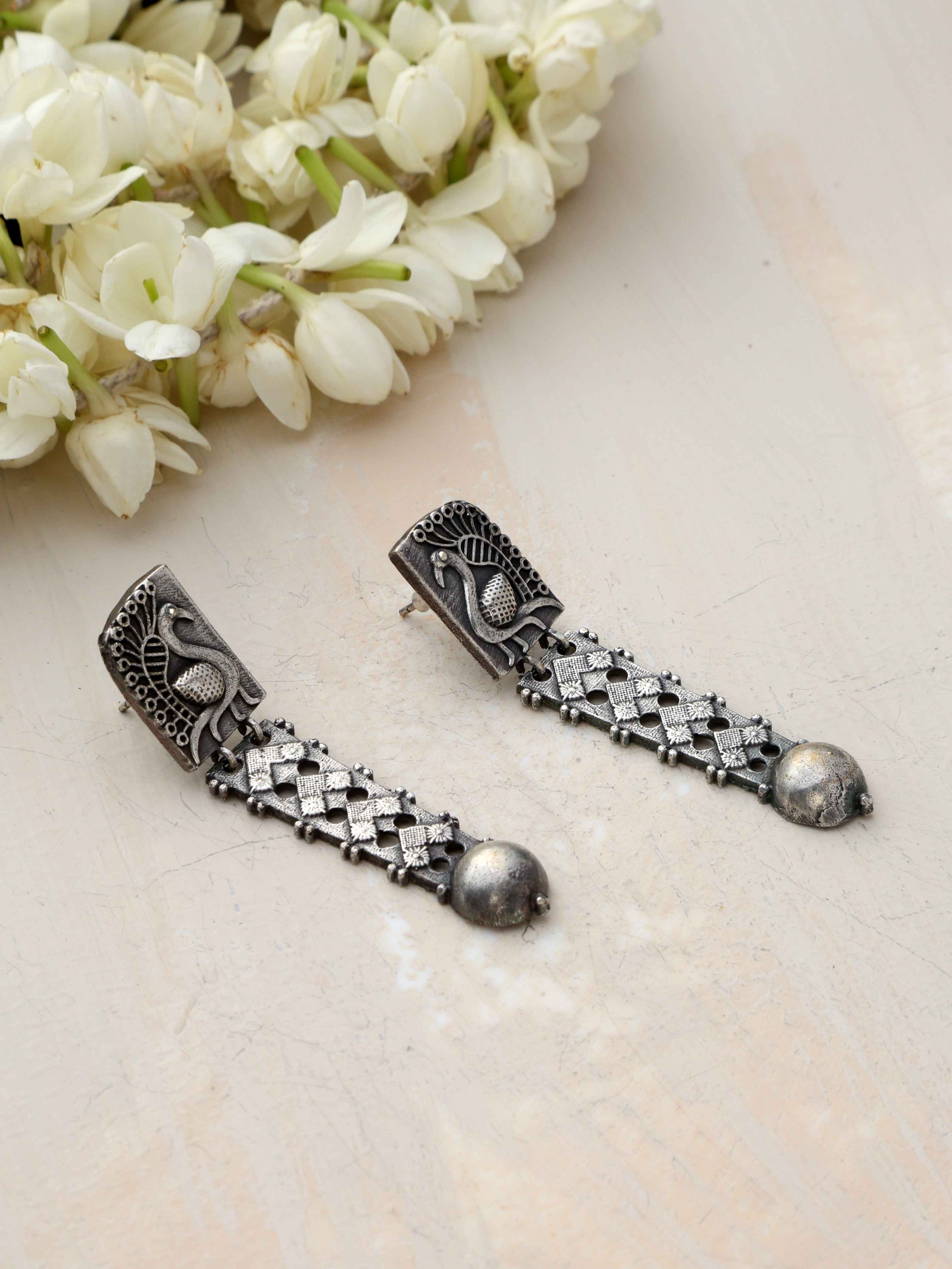 trueBrowns Silver Tone Flamingo Dangle Earrings - Distacart