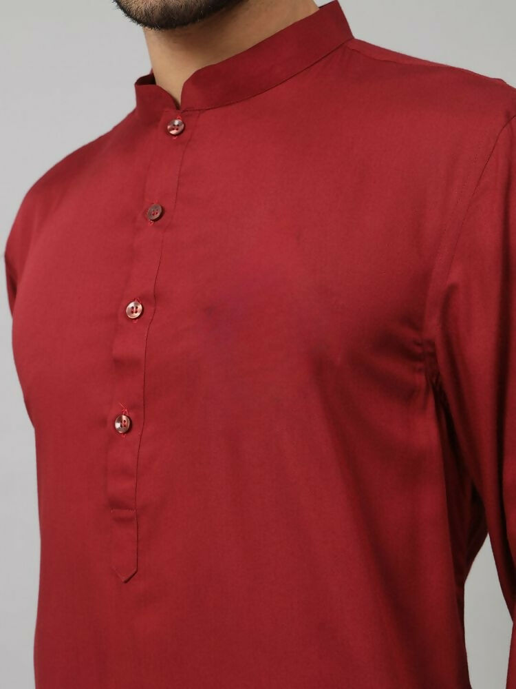 Giza Cotton Maroon Plain Kurta by Hilo Design
