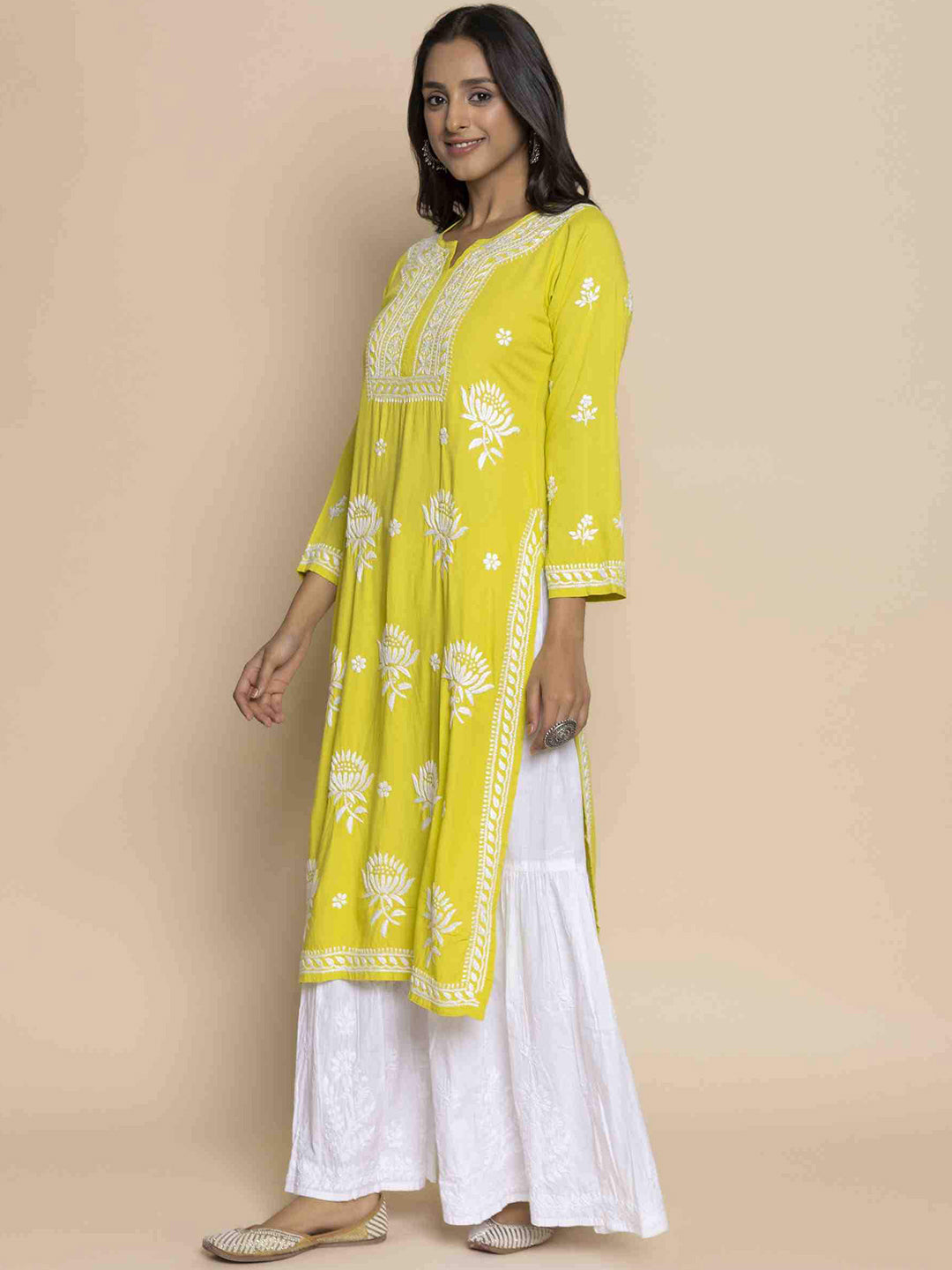 HOUSE OF KARI Floral Chikankari Embroidered Cotton Straight Kurta
