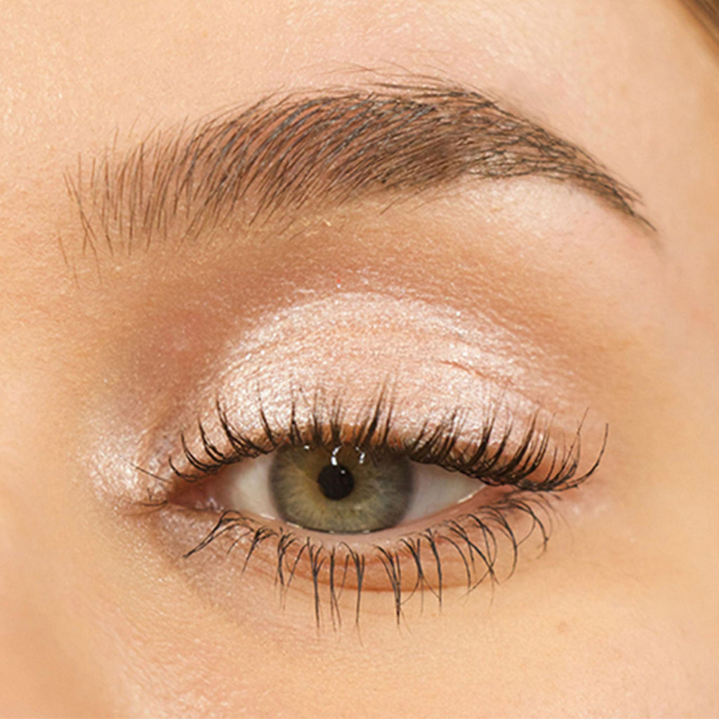 Makeup Revolution Lustre Wand Shadow Stick - Fancy Champagne