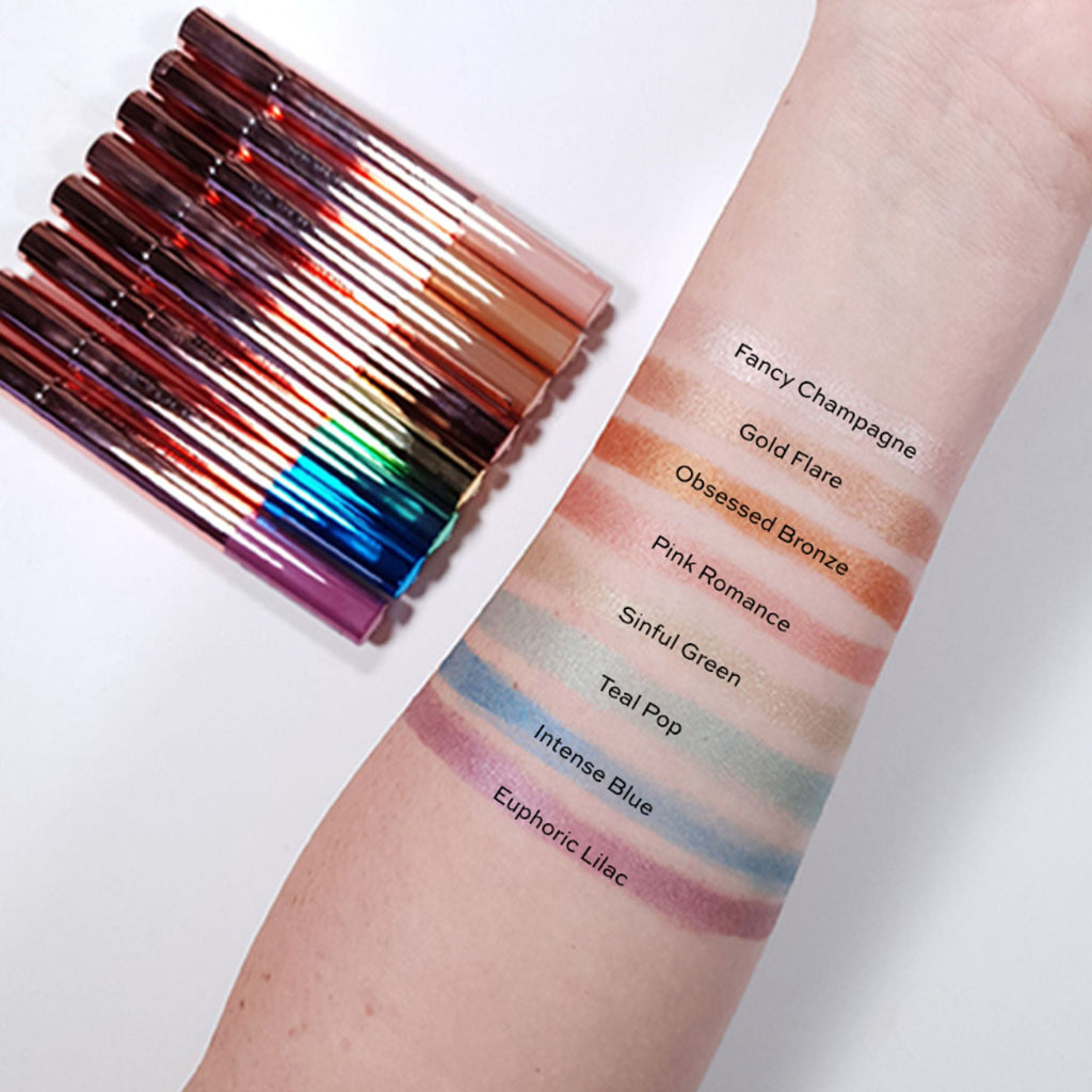 Makeup Revolution Lustre Wand Shadow Stick - Fancy Champagne