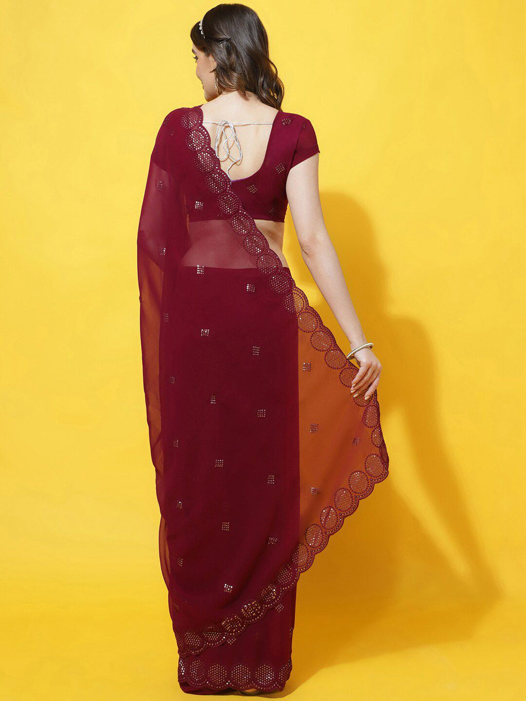 kasee Embellished Sequinned Saree - Distacart
