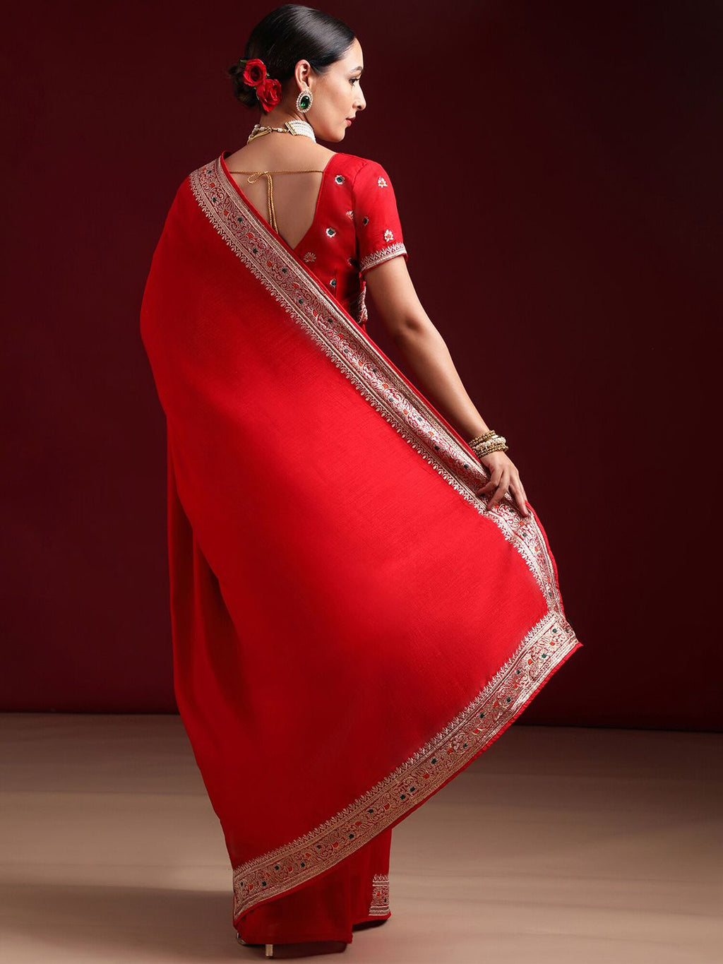 kasee Embroidered Saree - Distacart