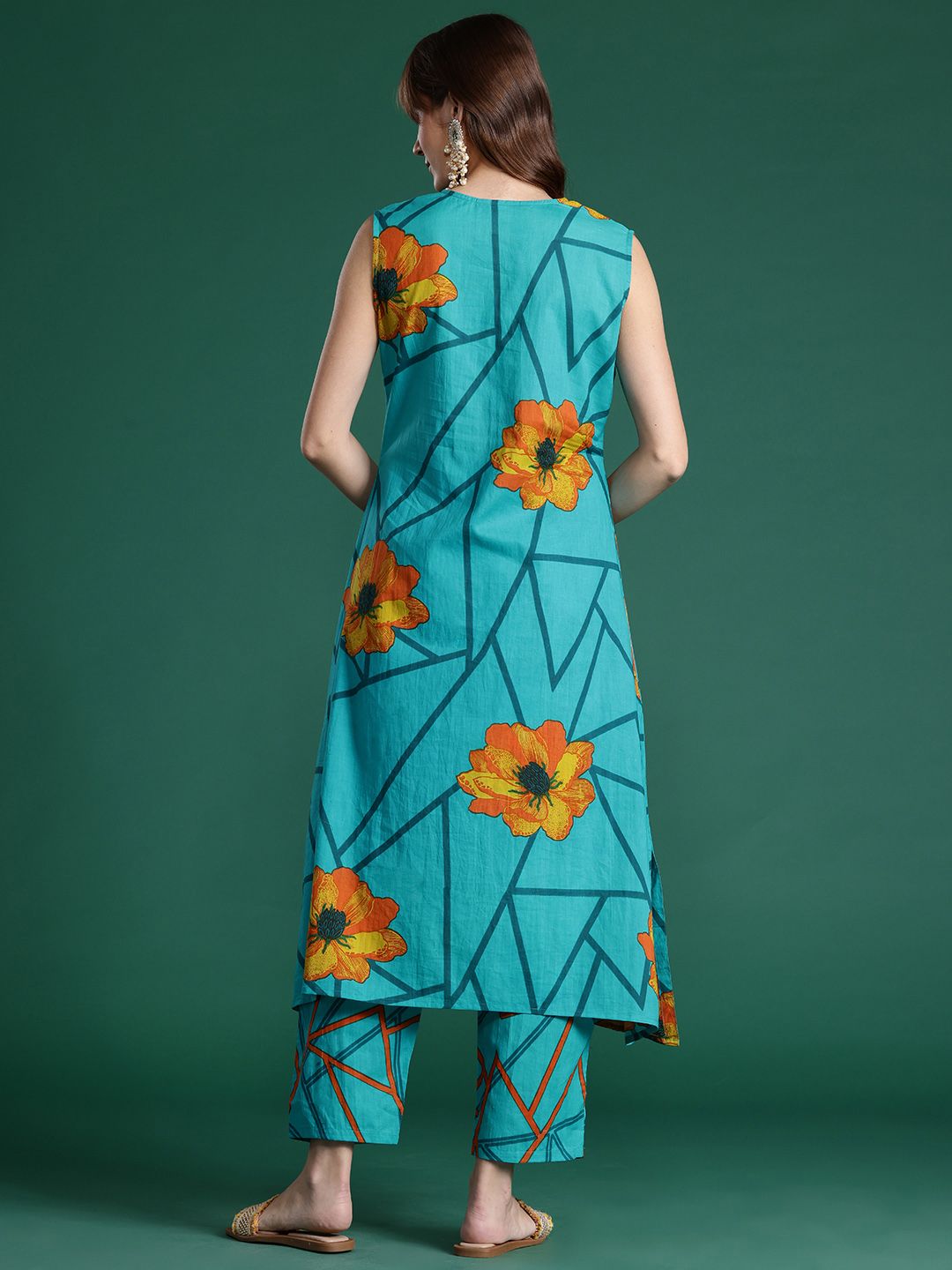 Indo Era Floral Printed Pure Cotton Kurta with Trousers - Distacart
