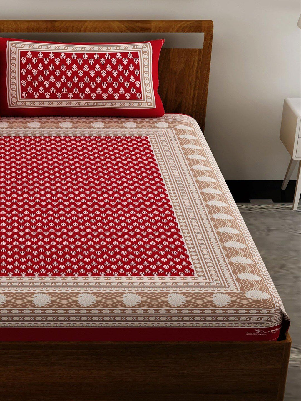 UNIQCHOICE Red & White Ethnic Motifs Pure Cotton 120 TC Queen Bedsheet & 2 Pillow Covers