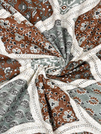 LIVING ROOTS Green & White Ethnic Pure Cotton 300 TC King Bedsheet with 2 Pillow Covers