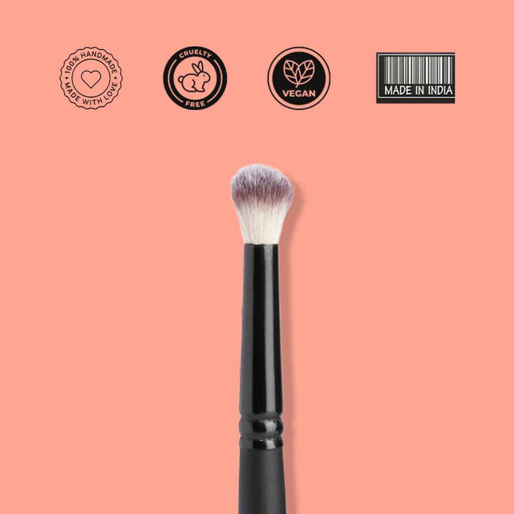 CUFFS N LASHES Eyeshadow Blending Brush - E005 - Distacart