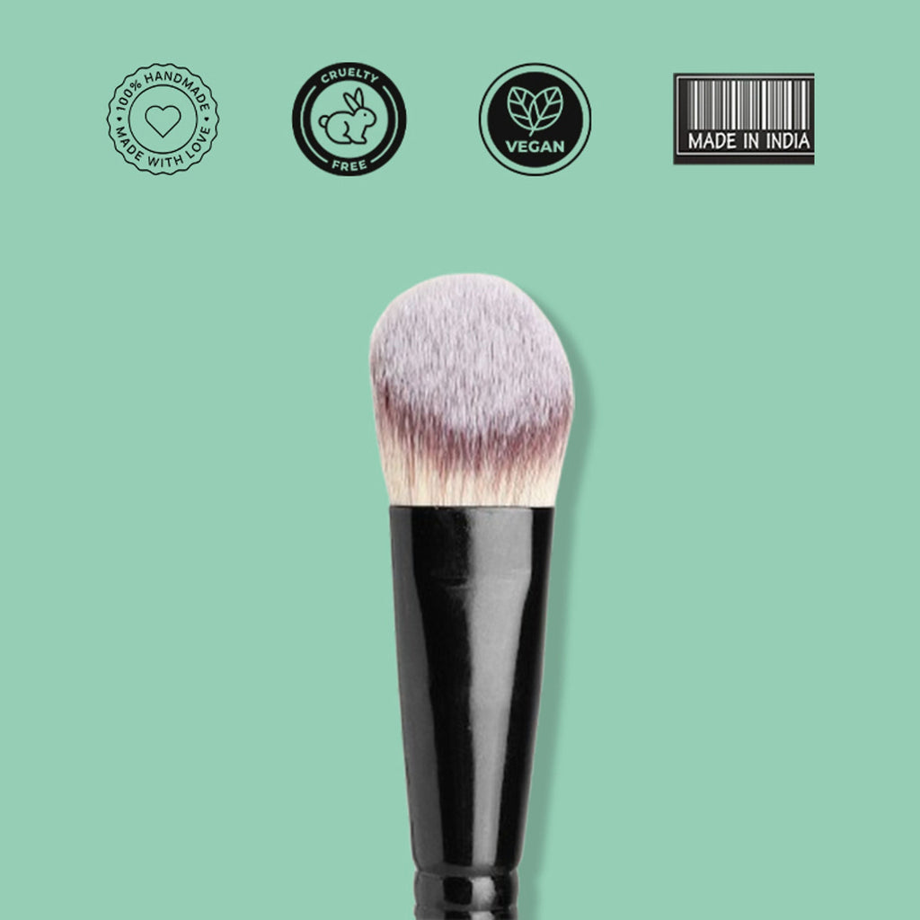 CUFFS N LASHES Foundation Brush - F016 - Distacart