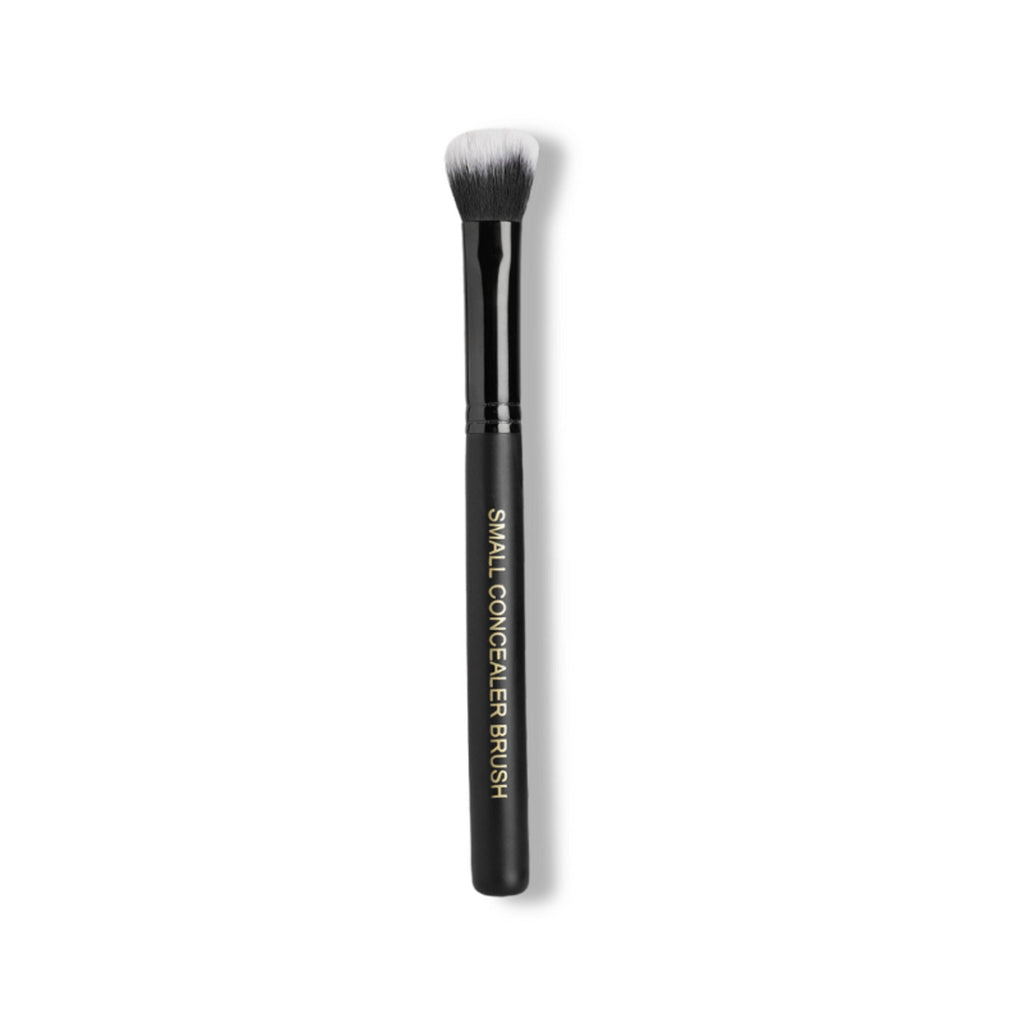 CUFFS N LASHES Small Concealer Brush - F019 - Distacart