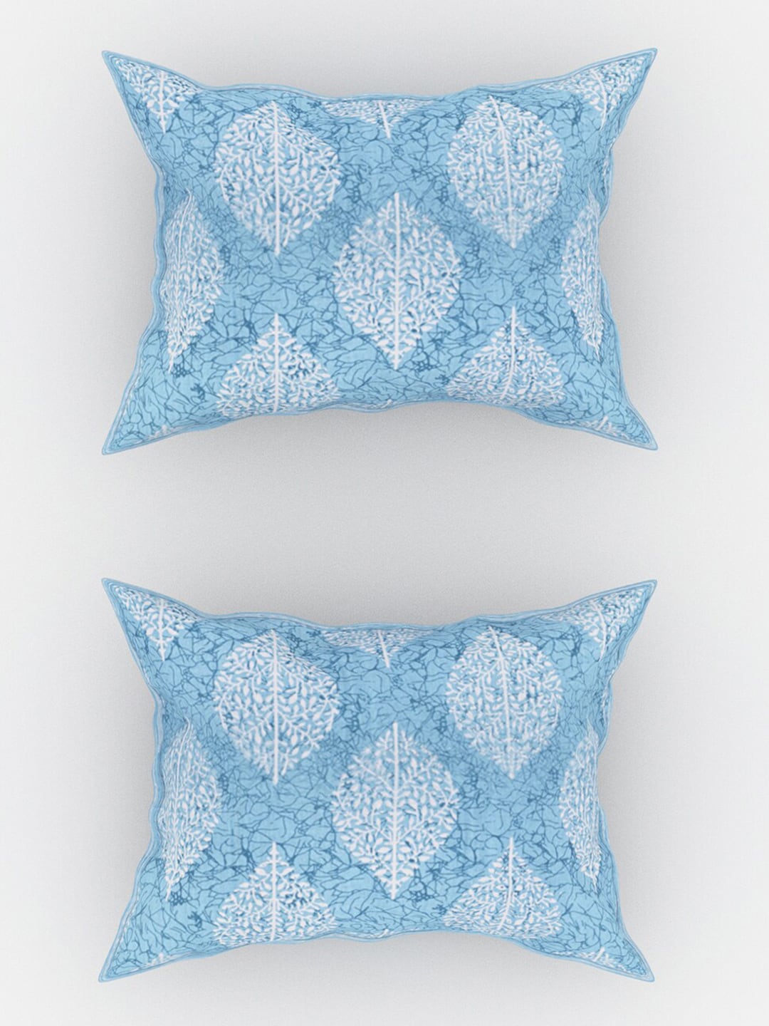 Urban Magic Blue Ethnic Motifs Printed Cotton 104 TC Queen Bedsheet With 2 Pillow Covers