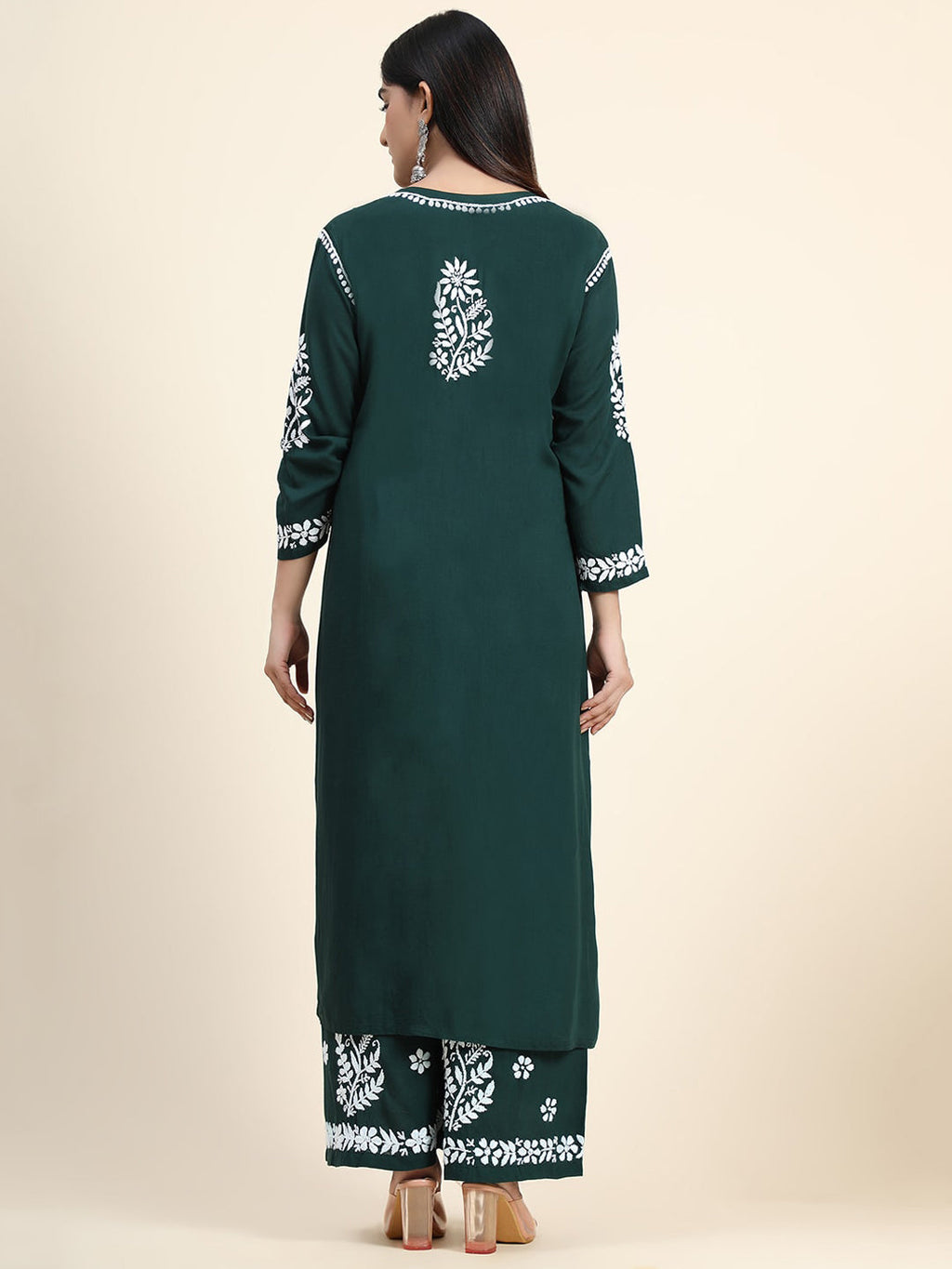 HOUSE OF KARI Women Green Floral Embroidered Chikankari Kurta with Palazzos