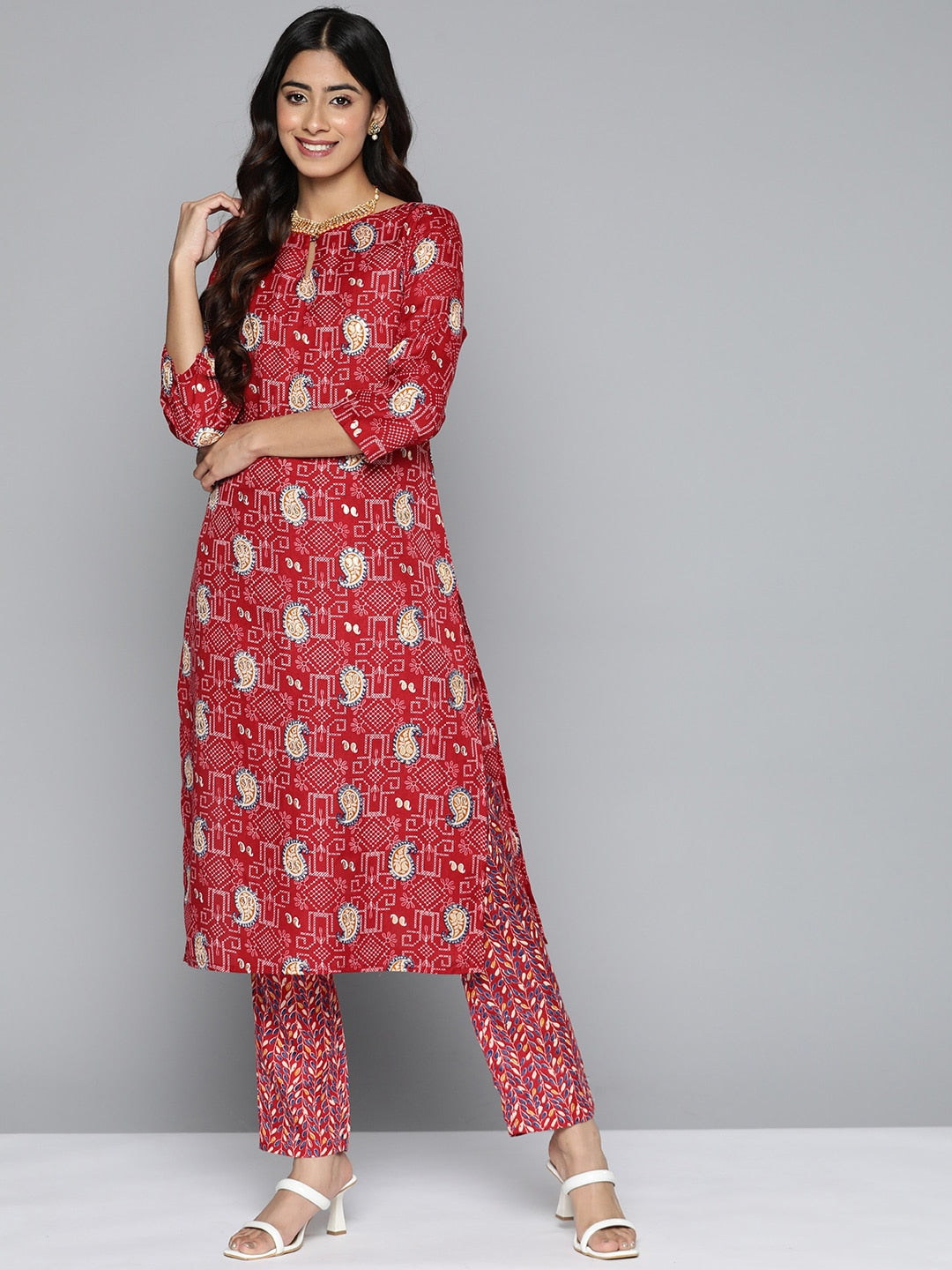 HERE&NOW Floral Printed Regular Kurta with Palazzos