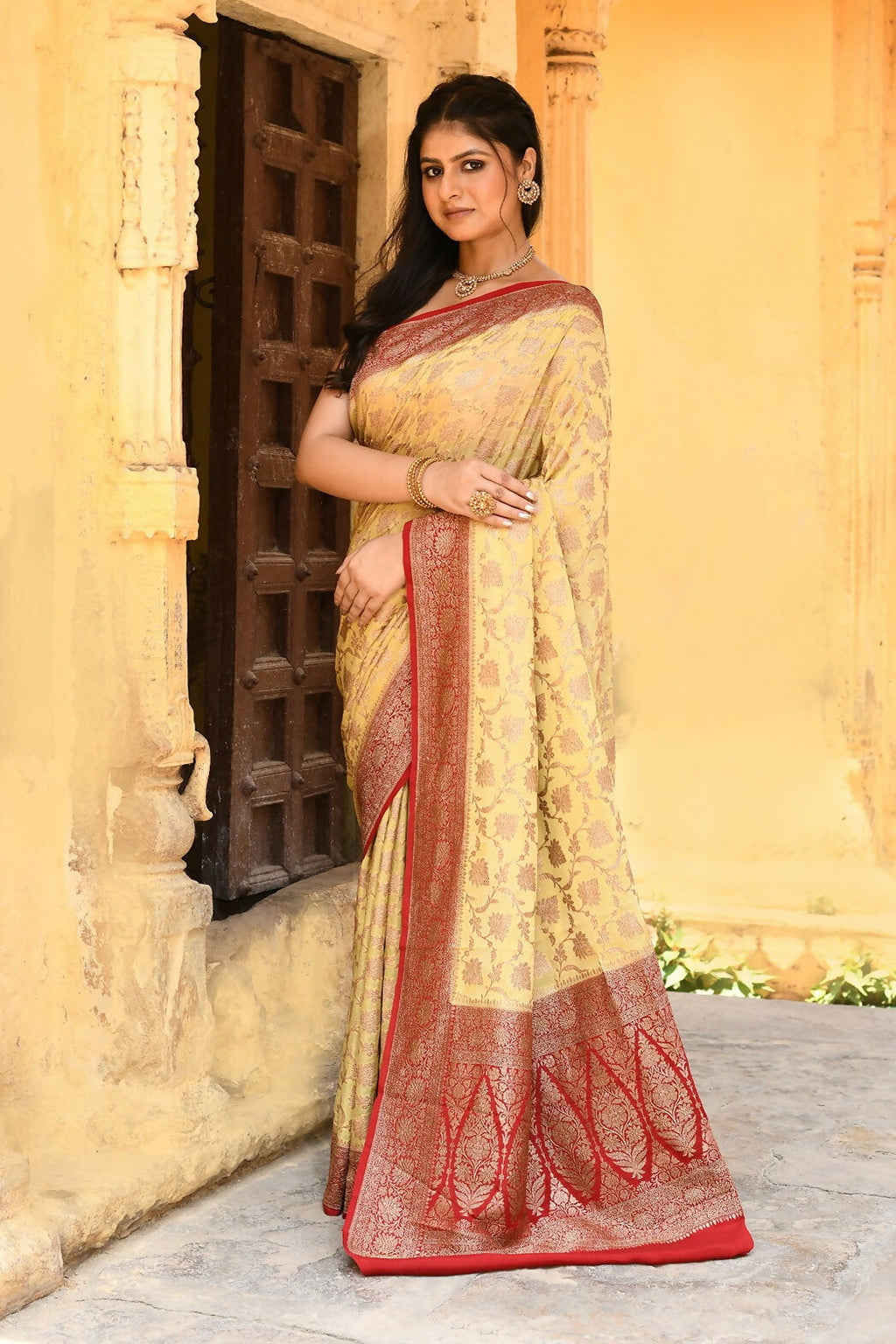 Joban Fashion Yellow Crepe Chiffon Pure Handloom Banarasi Silk Saree
