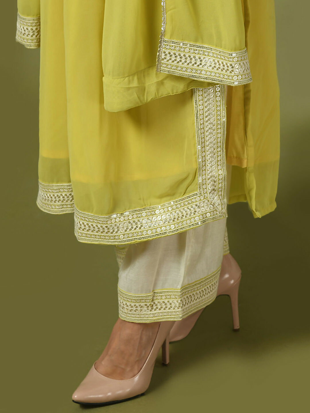 Myshka Women's Yellow Solid Georgette Anarkali Party Kurta Set With Dupatta