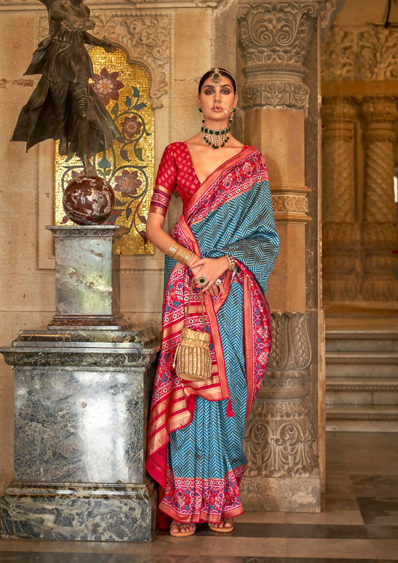 Midnight Blue Banarasi Weaving, Ultra Aqua Finish, Zari Work Banarasi Silk Saree - Rath Kunti