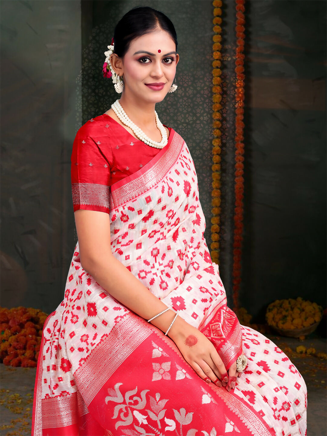 Shree Shyam Fashion Devistuti Red White Linen Cotton Saree