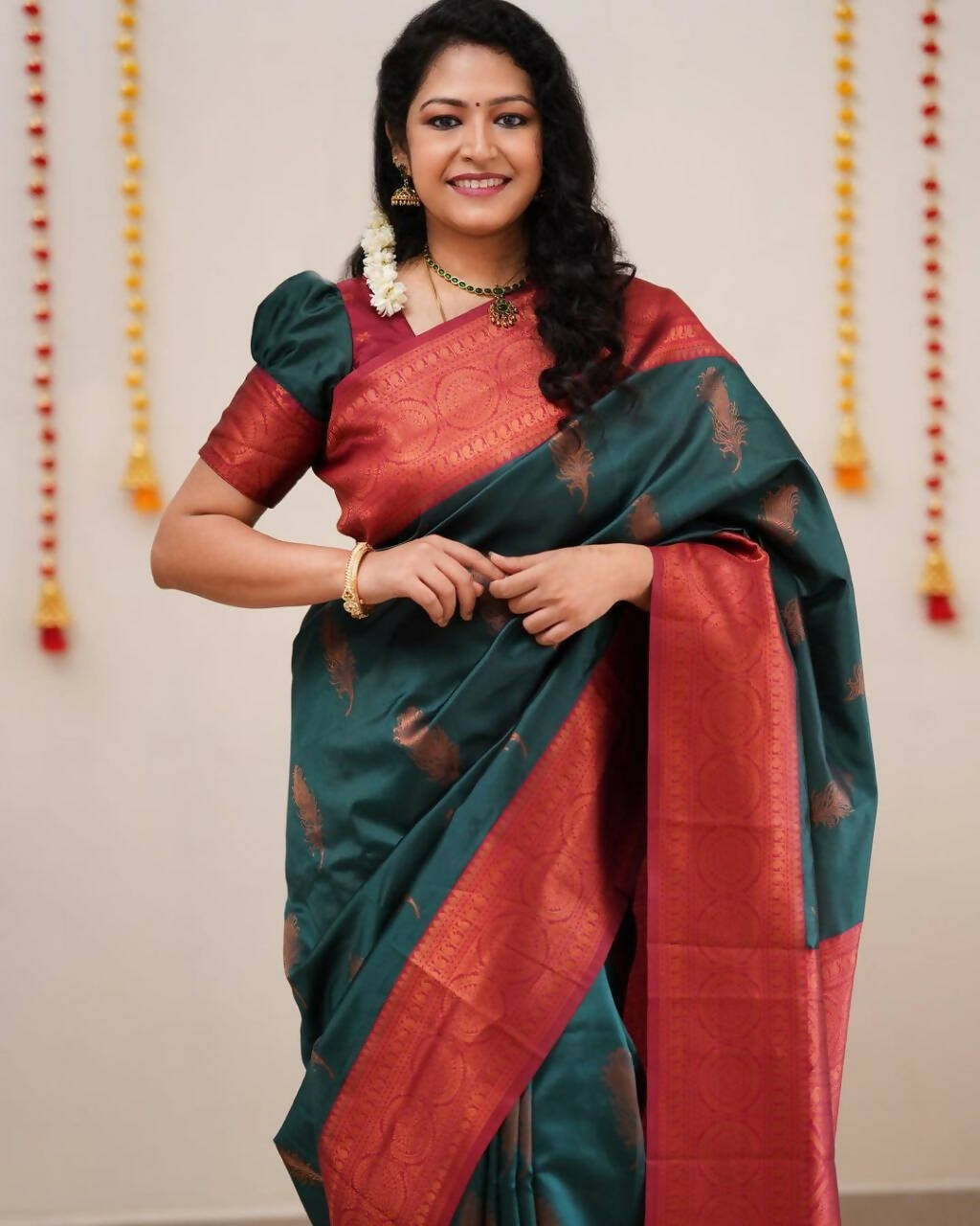 DEIANA'S Beautiful Designer Golden zari Soft Lichi Silk Saree - Teal