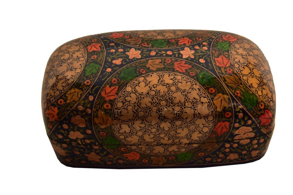 Nizalia Assorted Golden With Semi Circle Chinar Oval Box