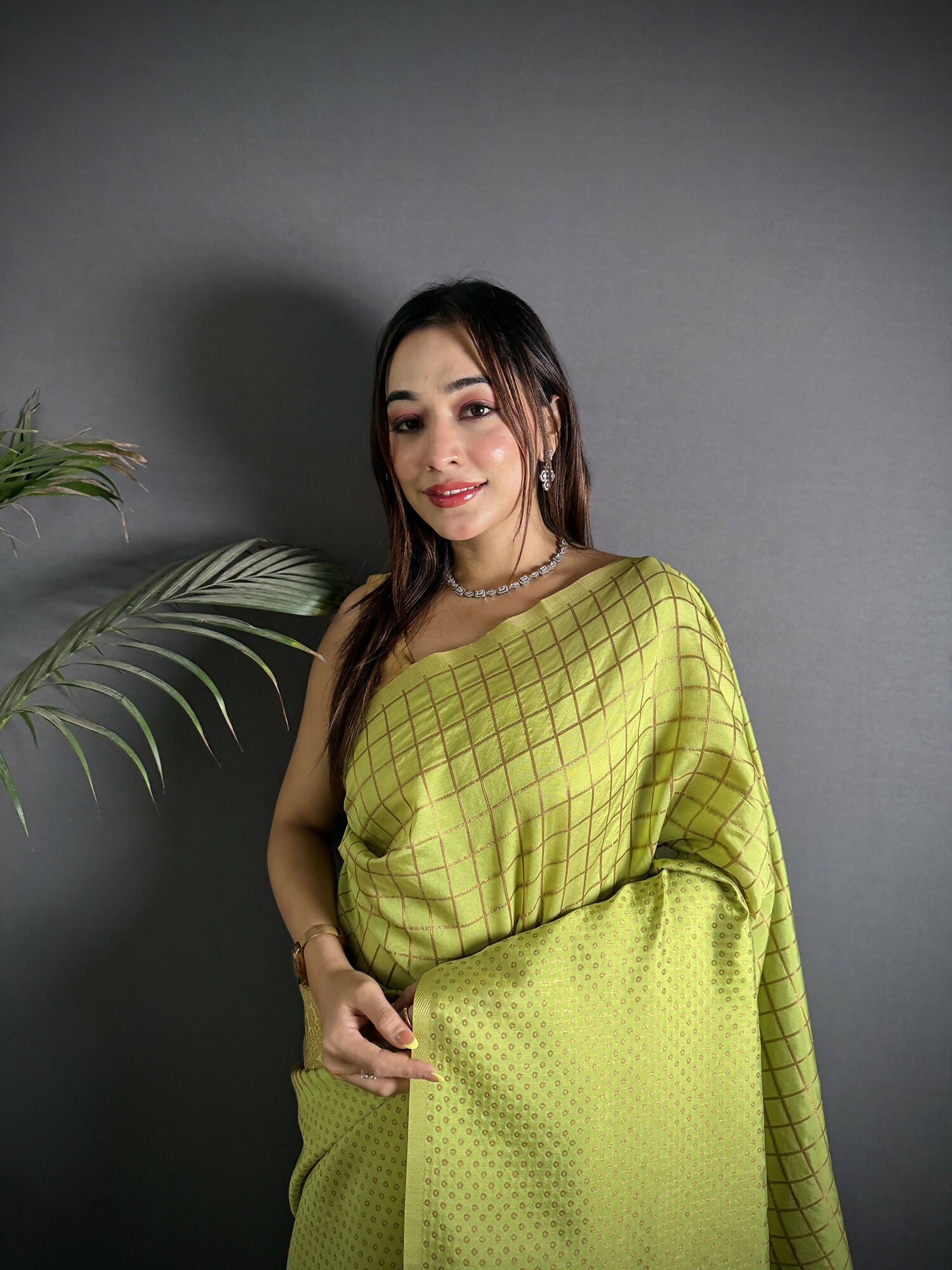 Joban Fashion Light Green Banarasi Soft Lichi Silk Checks & Woven Saree - Distacart