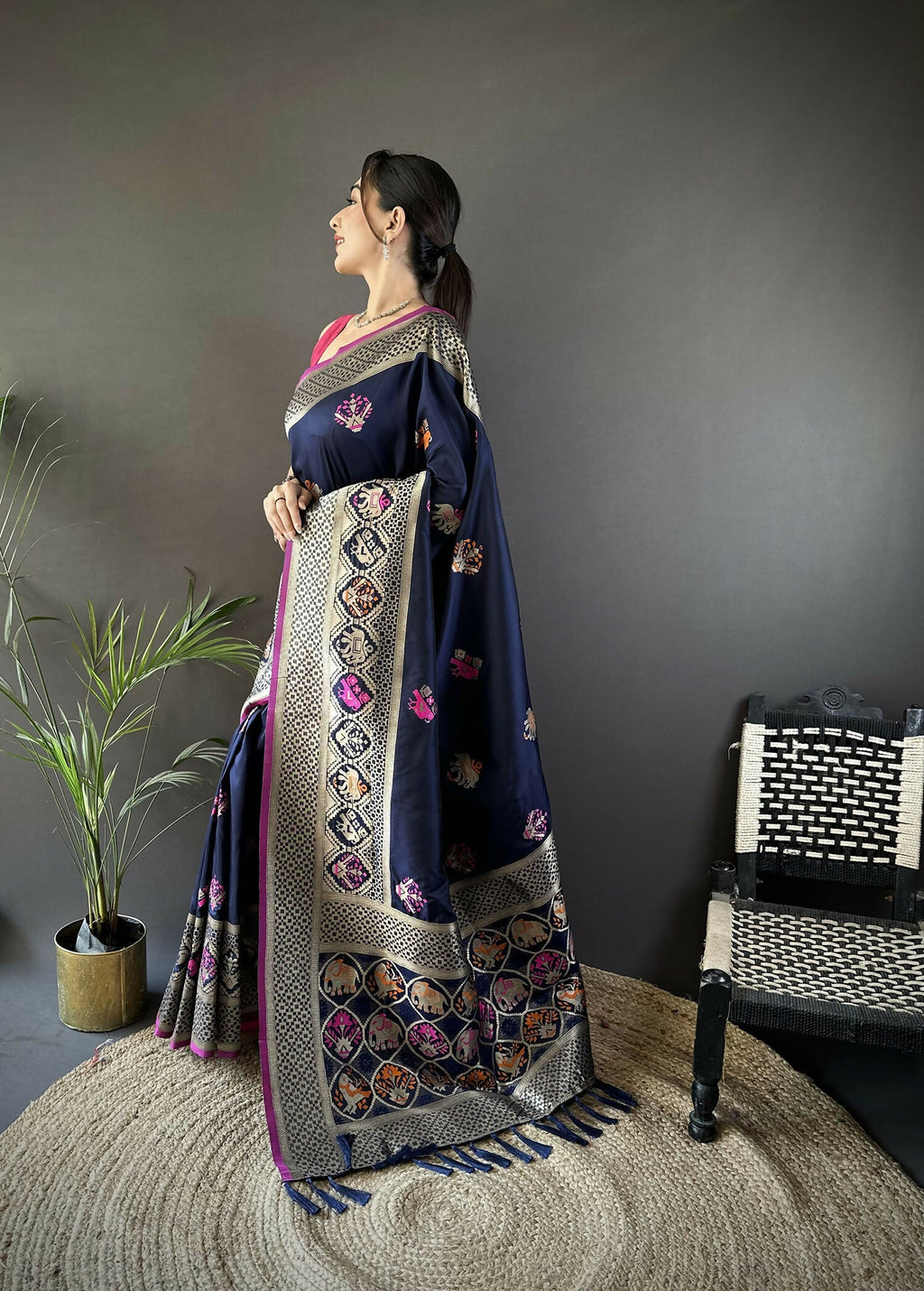 Joban Fashion Navy Blue Elephant & Floral Motifs Soft Lichi Silk Banarasi Saree - Distacart