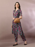 Myshka Women's Multi Printed Cotton Straight Party Kurta Set